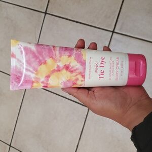 Pink Tie Dye 24 Hour Moisture Ultra Shea Body Cream